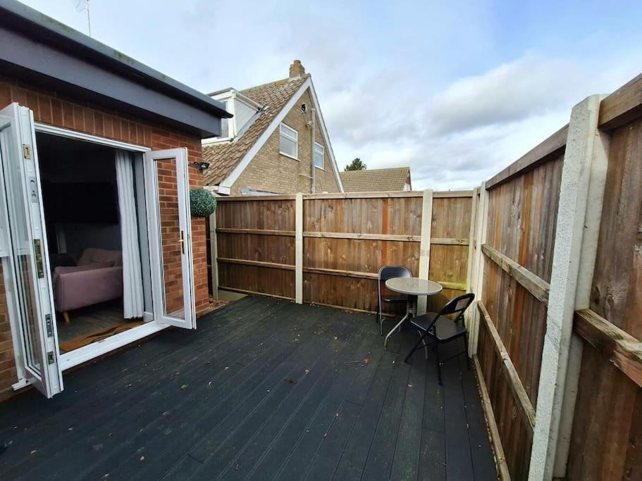 Unique Pet Friendly Luxury Retreat With Hot Tub Holiday home Horsham St Faith
