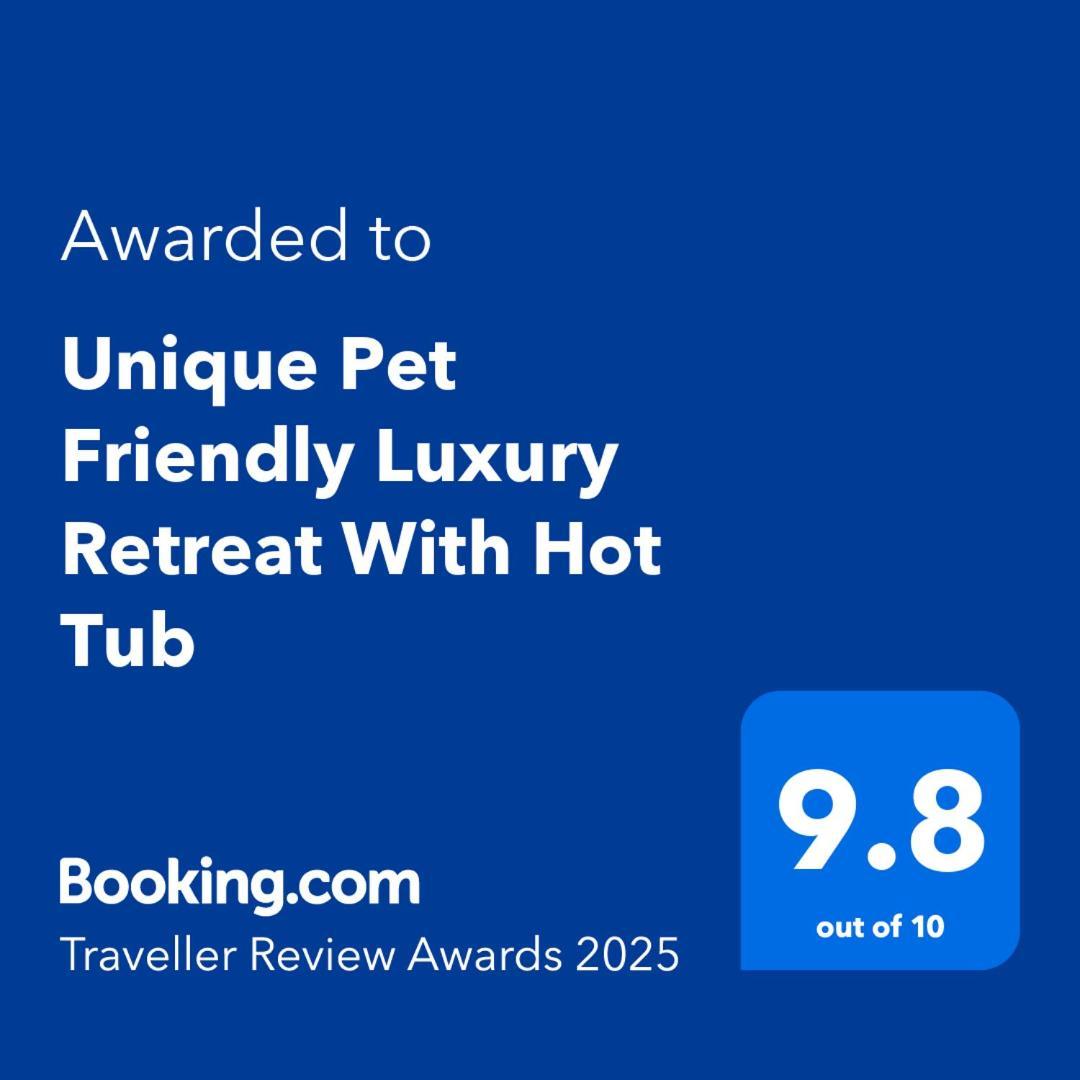 Unique Pet Friendly Luxury Retreat With Hot Tub Holiday home *